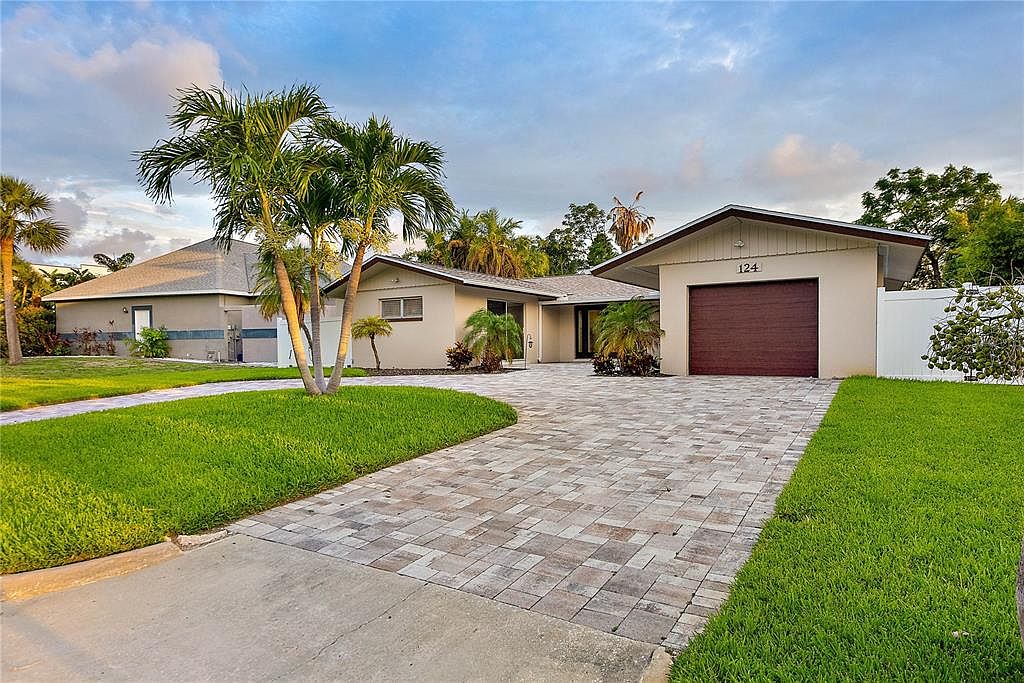 124 1st St W, Tierra Verde, FL 33715 Zillow