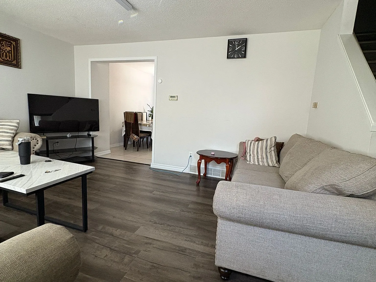 32 Elvira Cres — Photo 3