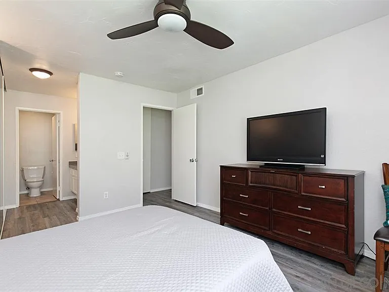 13155 Wimberly Sq #277 — Photo 12