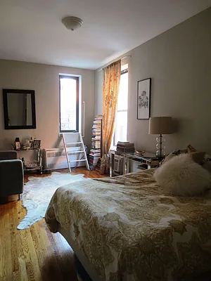 Rented by Waverly Realty Associates | media 20