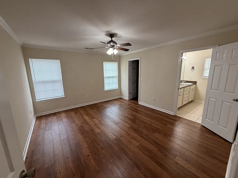 259 Canterberry Pl — Photo 9