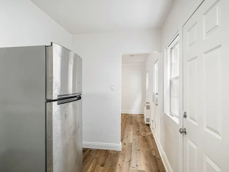 1234 N. Berendo — Photo 12