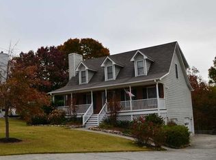 32 Foxfire Ln, Cartersville, GA 30120