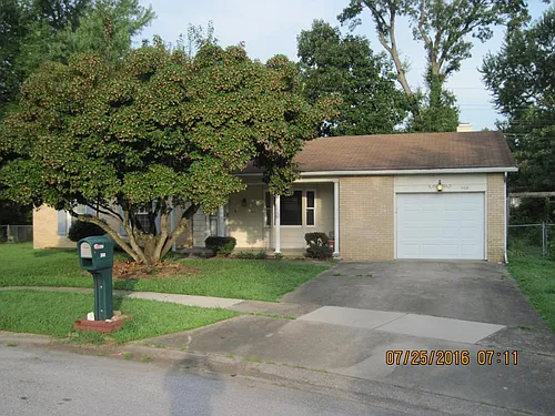 308 S Canterbury Dr Photo 1