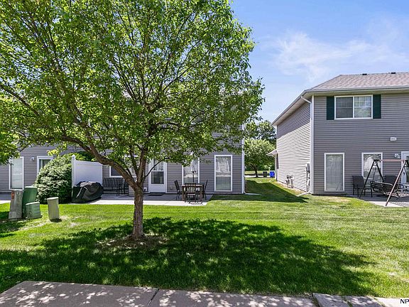 5th image of 1708 N 175th Ct