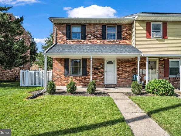 11 Trine Ave, Mount Holly Springs, PA 17065