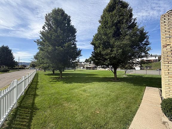 3rd image of 15 Division Street