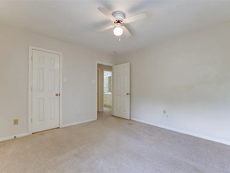 1107 Magnolia Woods Ct — Photo 31