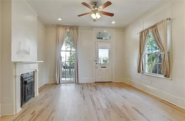 3518 Chestnut St — Photo 4