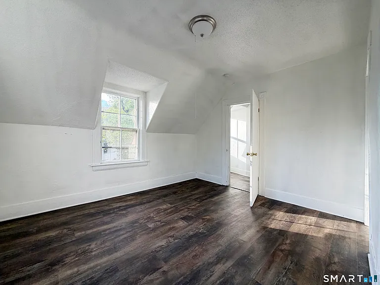 21-23 George St #2 — Photo 23