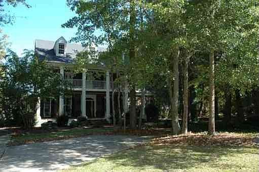 2nd image of 2665 Trotter Rd