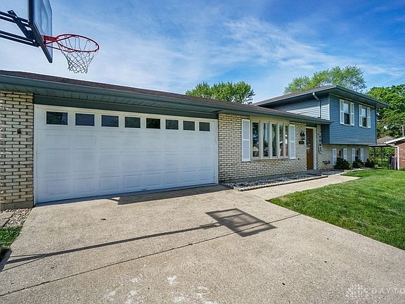 2nd image of 2531 E Highwood Dr