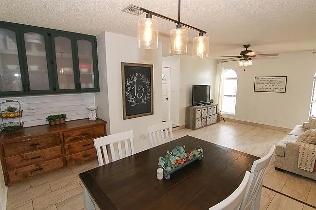 3468 E Rubio Ln — Photo 5