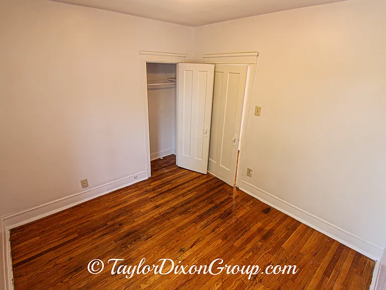 514 E 70th St #3 — Photo 14