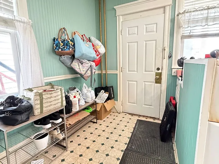 1128 Hammond Ave #1 — Photo 24