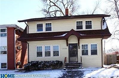 2nd image of 1115 Washington St