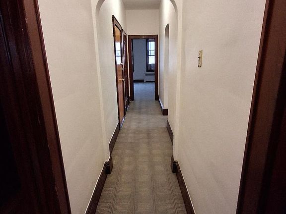 3rd image of 6103 Polk St