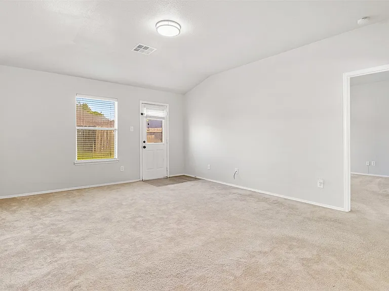 18218 Wild Orchid Dr — Photo 11