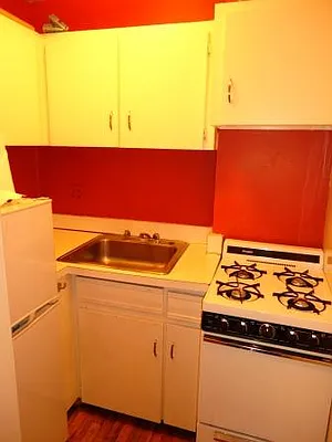 Rented by Village Living Realty | media 14