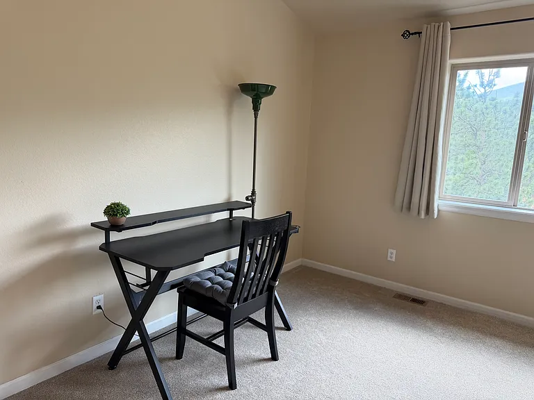 303 Virginia Rd #E — Photo 6