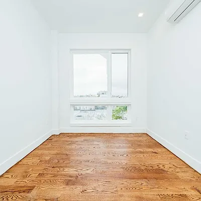 Rented by Nooklyn NYC LLC | media 7