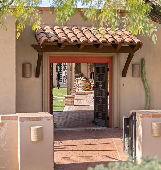1st image of 5102 N SADDLE ROCK Lane