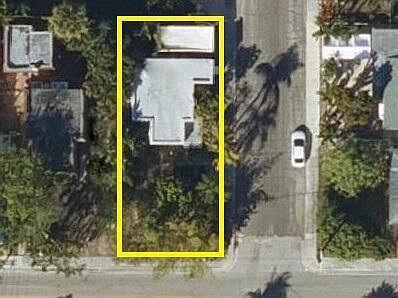2nd image of 703 N B Street