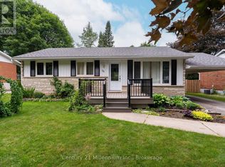 128 7th Ave E, Owen Sound, ON N4K2W7