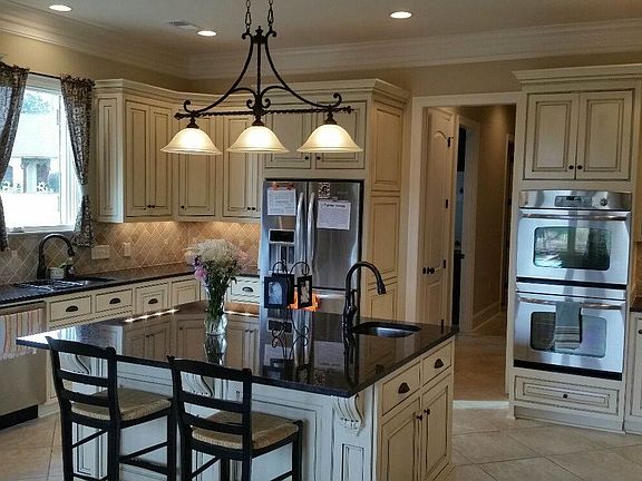 Kitchen (1)