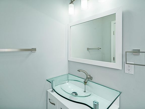 3rd image of 1428 S 22nd St #2