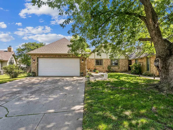 1504 S Todd Pl, Wichita, KS 67207