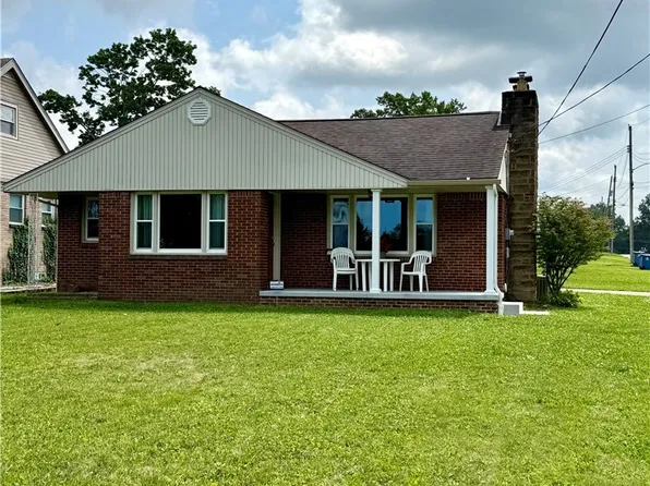 701 Coitsville Rd, Campbell, OH 44405