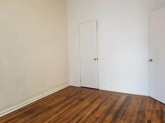 Rented by BRICK & GALO REALTY CORP | media 15