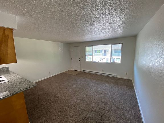 5th image of 1015 5th Ave SW APT 11