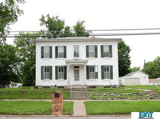 120 S 16th St, Nebraska City, NE 68410