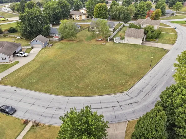 Lot 11 E Meadow Drive, Bolivar, MO 65613