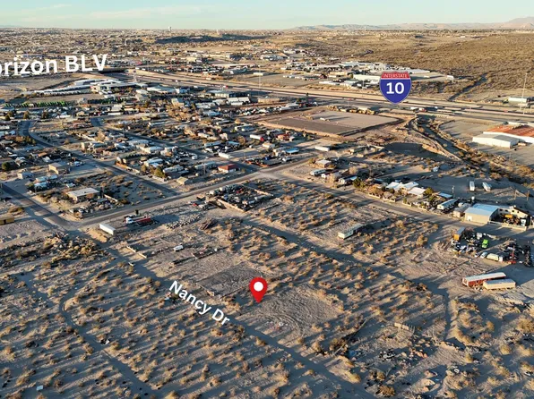 Nancy Dr, El Paso, TX 79927