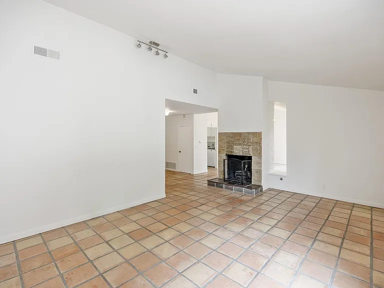 1114 Evenstar Ave — Photo 41