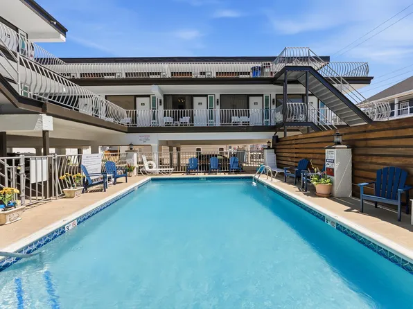 313 E Glenwood Ave #209, Wildwood, NJ 08260