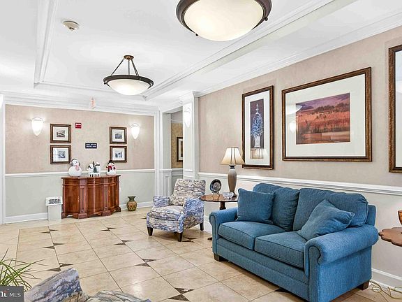 4th image of 15251 Royal Crest Dr APT 103