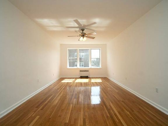 3rd image of 2520 Kennedy Blvd APT 3d