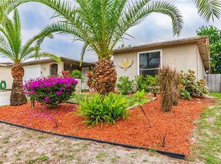 9305 Rainbow Ln, Port Richey, FL 34668
