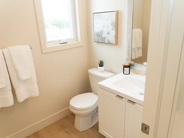 460 Asher Cres — Photo 21