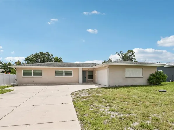 563 Eastview Rd, Largo, FL 33770