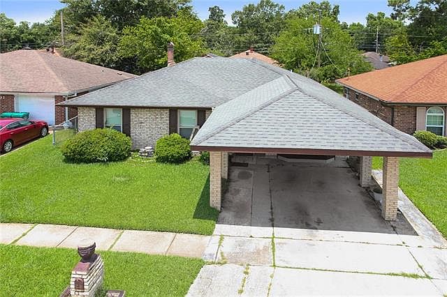 1st image of 2905 Williamsburg Dr