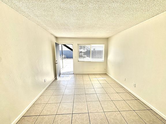 5th image of 650 Florence St APT 2