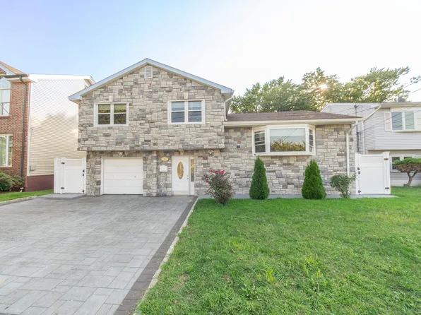 16 Gail Pl, Secaucus, NJ 07094