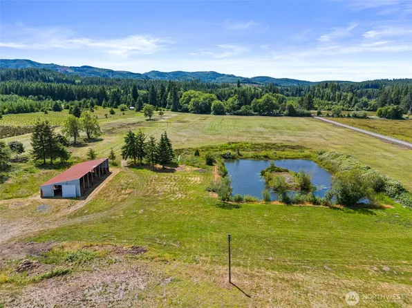 1608 State Route 6, Raymond, WA 98577