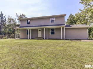 100 Whitefield Rd, Springfield, IL 62704