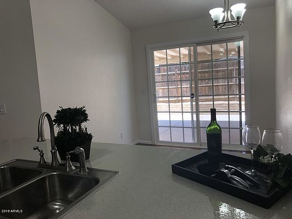 5th image of 3006 W Monona Dr